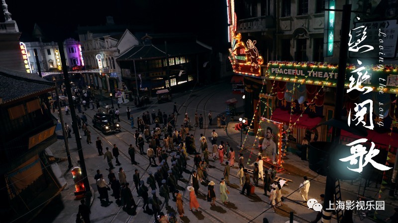 圣诞家族 视频缩略图