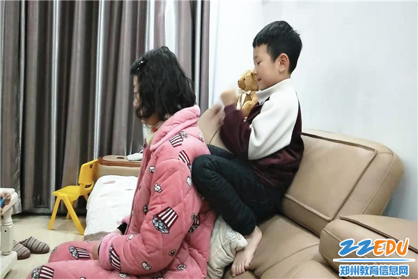 伊甸湖 视频缩略图