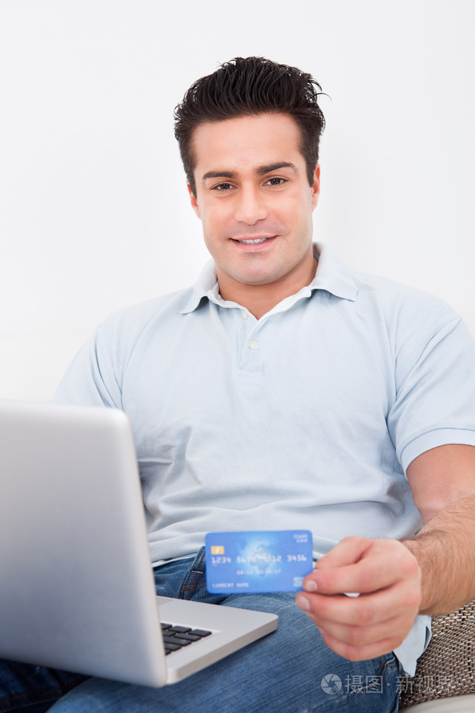 何者 视频缩略图