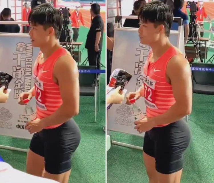 夏日书局 视频缩略图