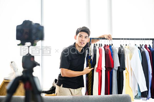 伪行者 视频缩略图