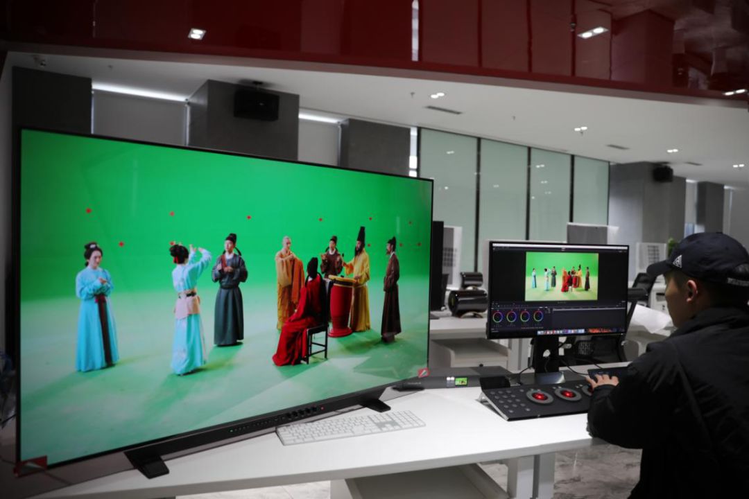 任务迷走72小时 视频缩略图