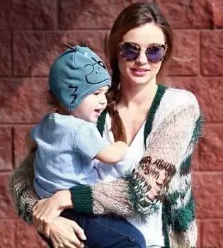 传奇的诞生（原声版） 视频缩略图