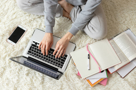 假期历险记 视频缩略图