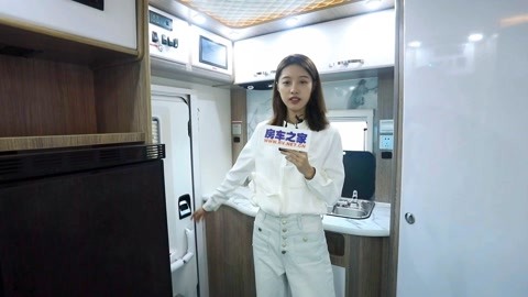 僵尸参将 视频缩略图