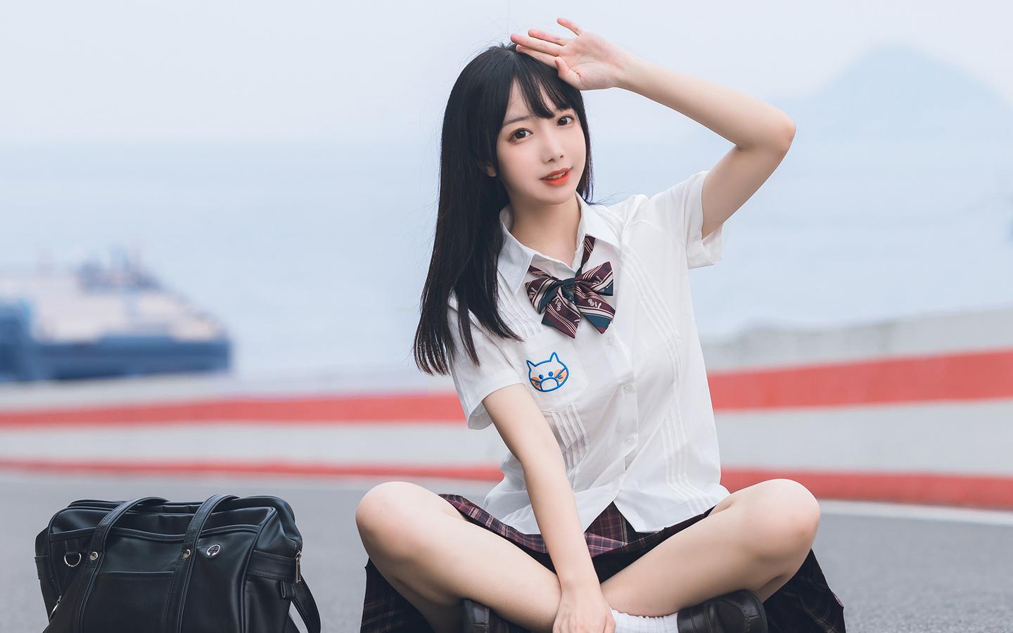 仲夏夜惊魂 视频缩略图