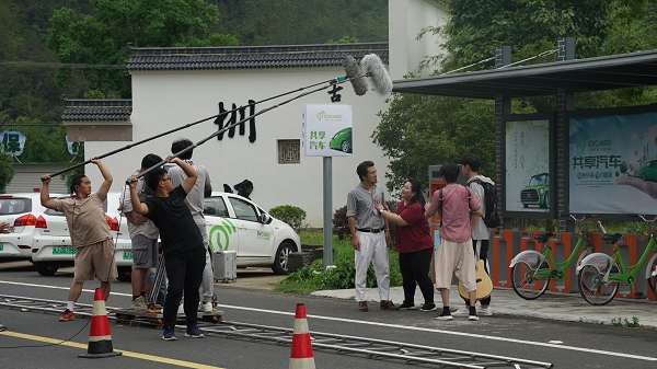 修女艾达 视频缩略图