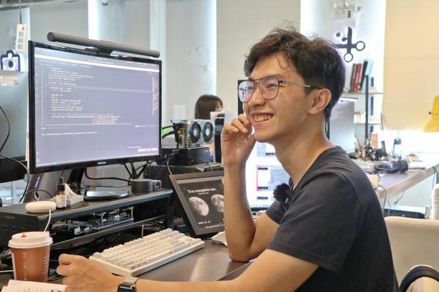 冰雪奇缘（粤语版） 视频缩略图