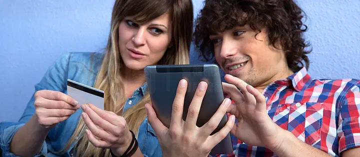 你行......你结婚？ 视频缩略图