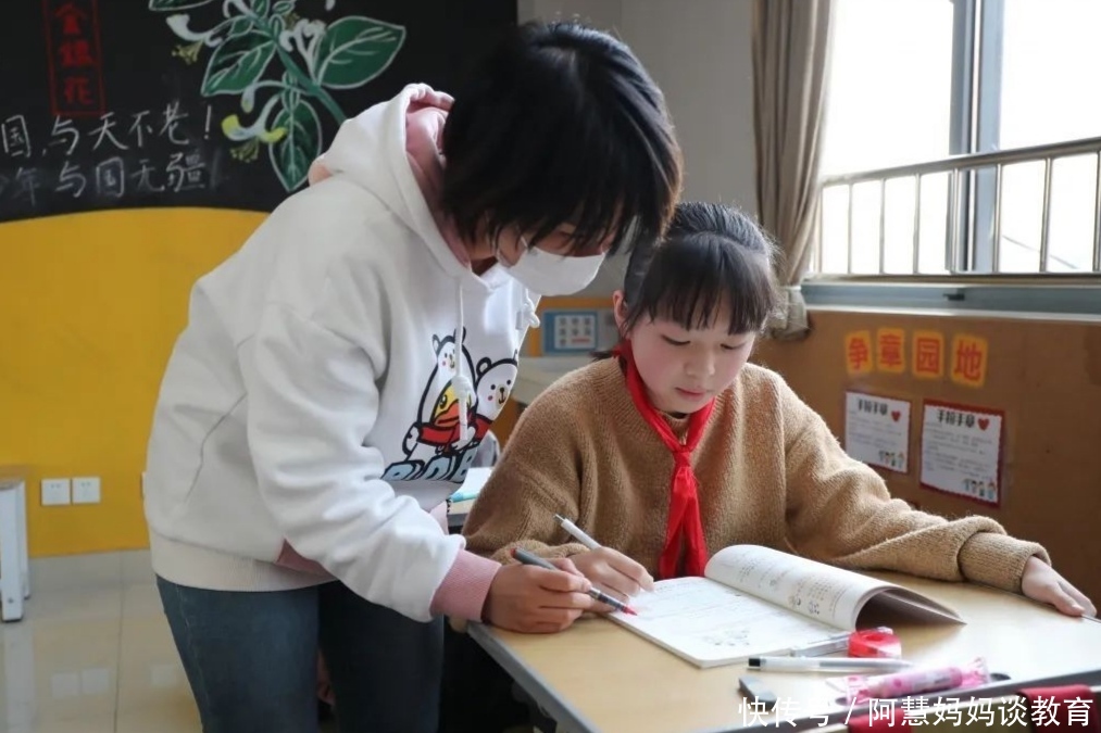 僵尸少爷 视频缩略图