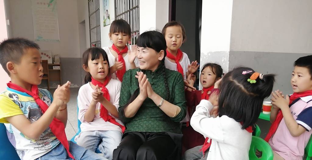 侠僧探案传奇之大兴赌坊 视频缩略图