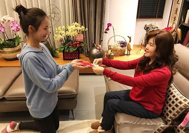 你不是我 视频缩略图