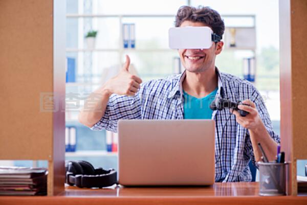 四平青年之喋血曼谷 视频缩略图