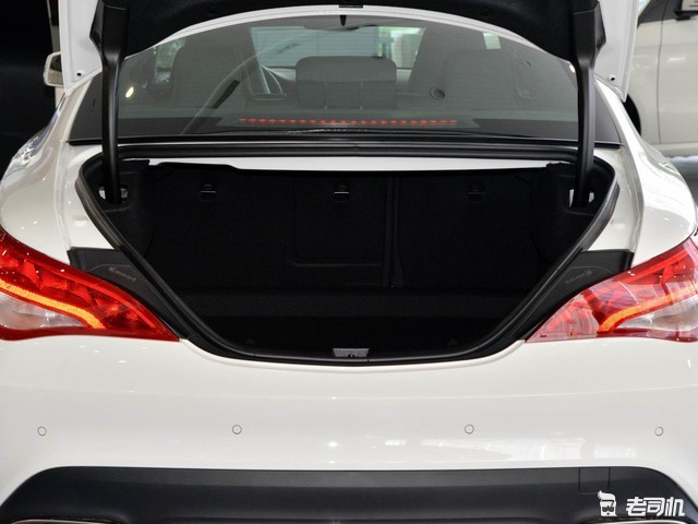 侠盗之星 视频缩略图