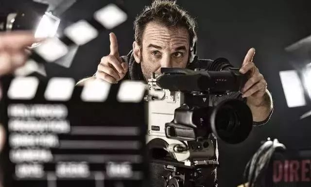 僵尸高校2 视频缩略图