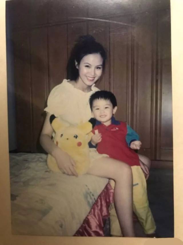 傲娇与偏见 视频缩略图