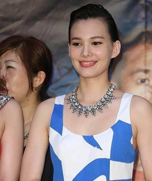 夜伴情人 视频缩略图