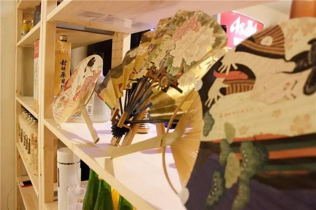 一首漫歌 视频主图