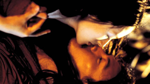 伊斯坦布尔红 视频海报