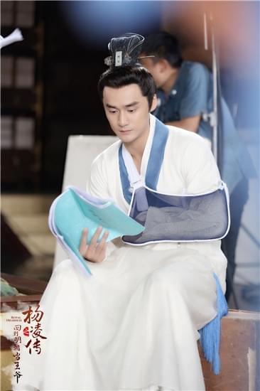 人造怪物（国语版） 视频主图