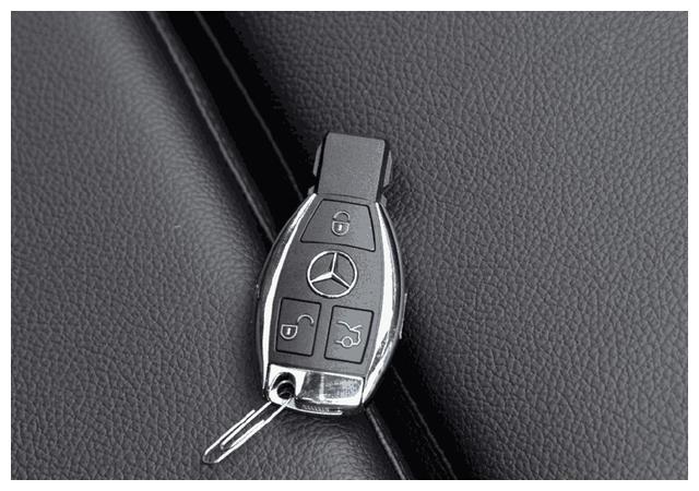 只羡鸳鸯不羡仙 视频缩略图