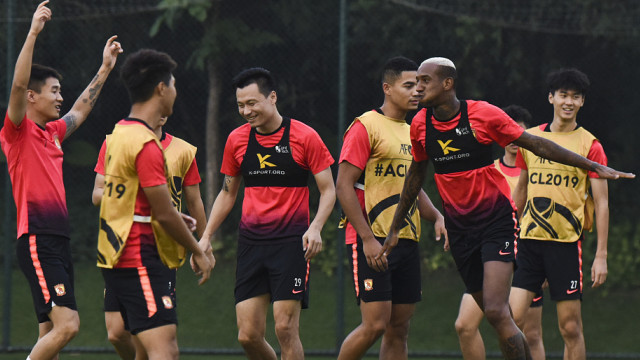 你的婚礼 视频缩略图