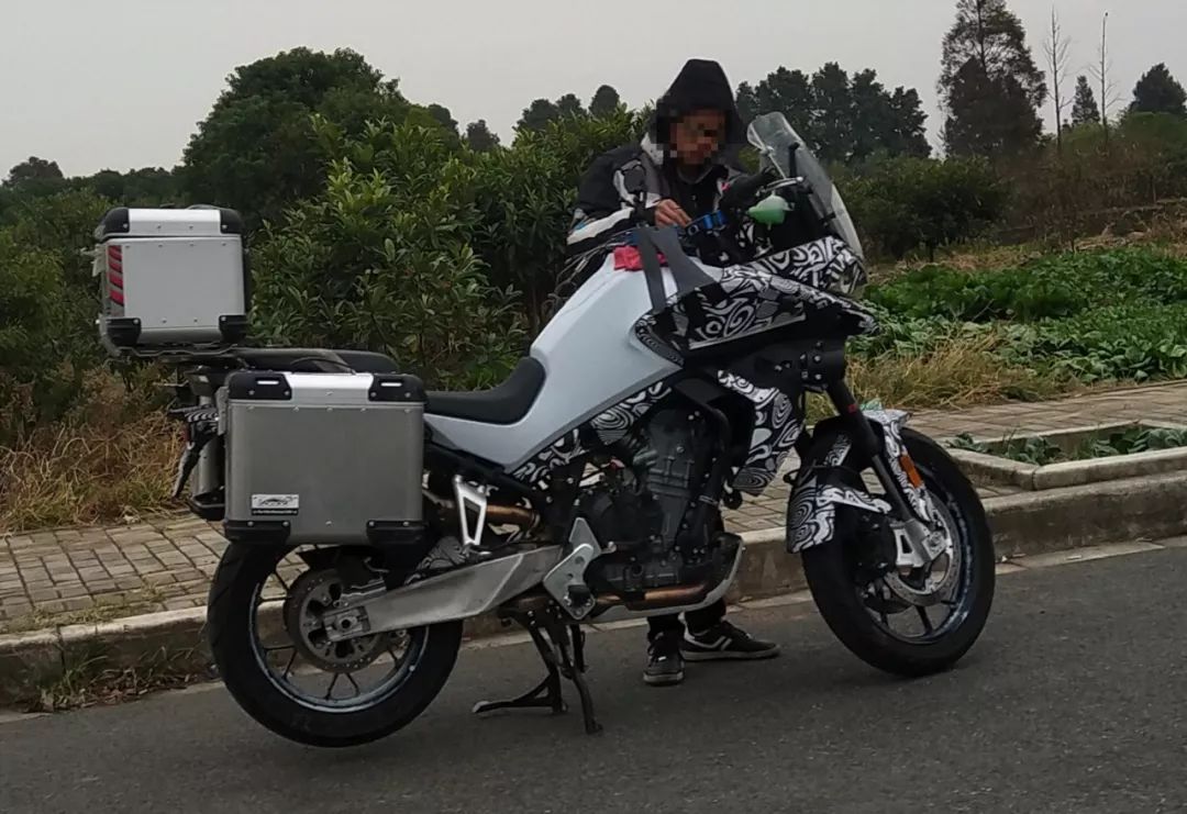 保持通话 保持通話 视频缩略图